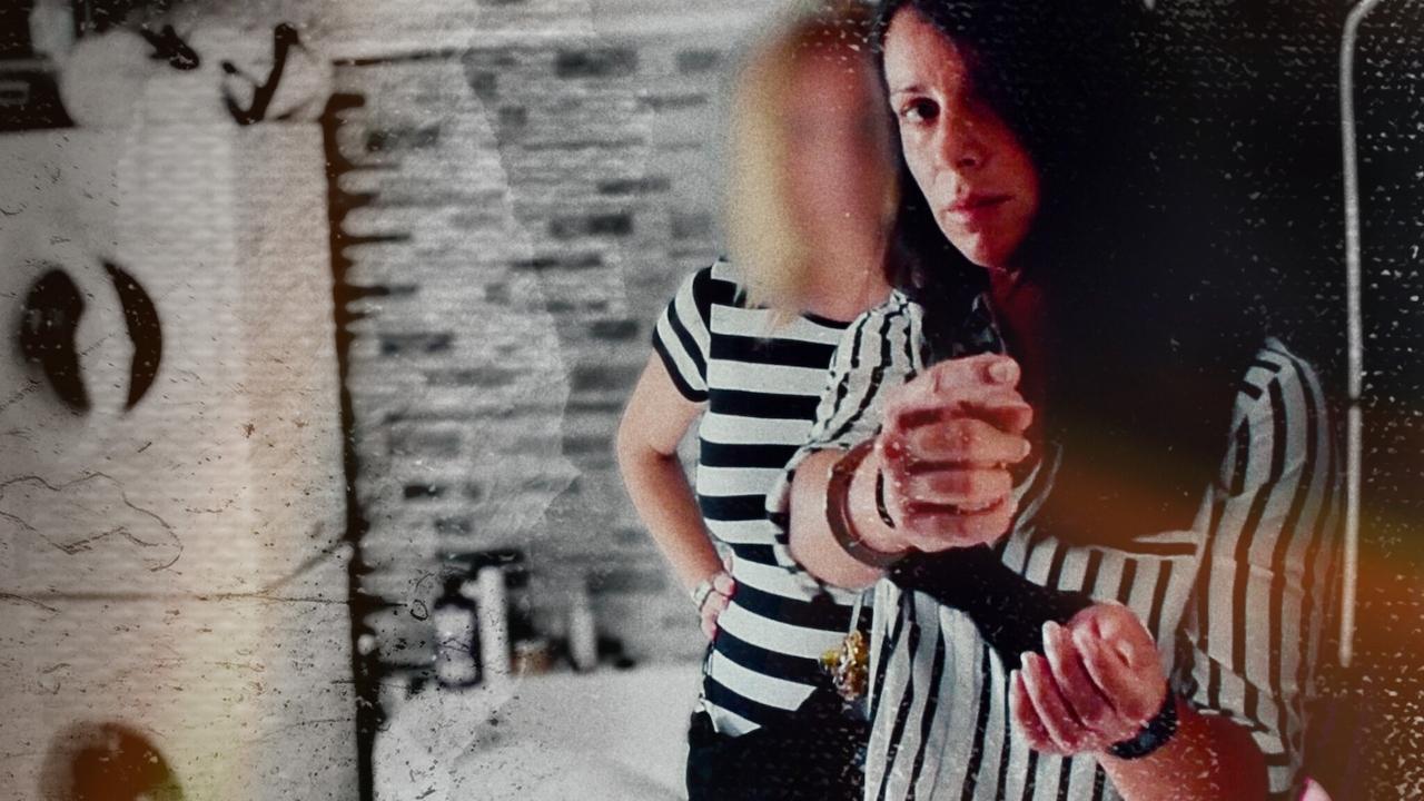 女警的自白:死亡三角恋剧照