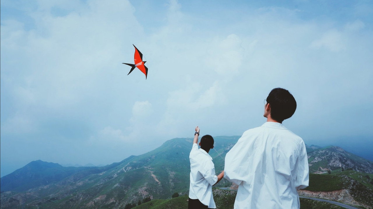 春风不喜是少年剧照
