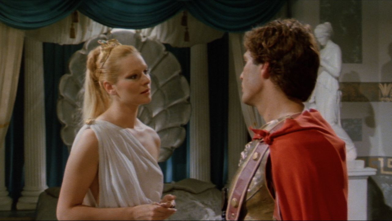 卡里古拉和梅莎丽娜剧照