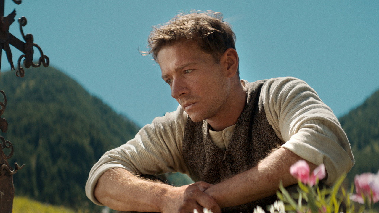 人生一世剧照