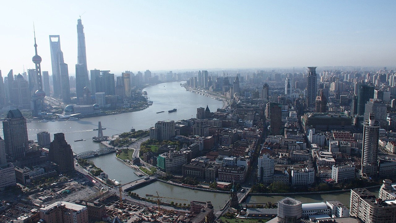鸟瞰中国剧照