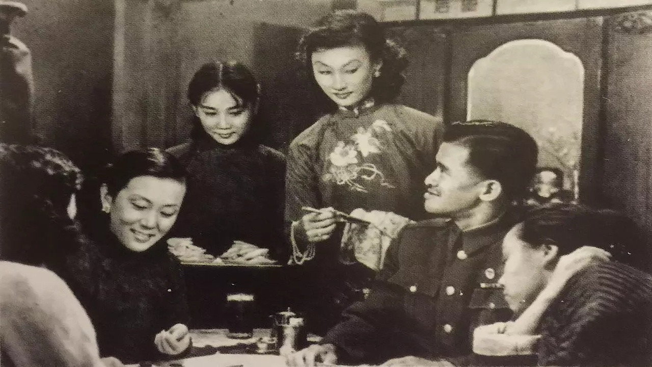 乌鸦与麻雀剧照