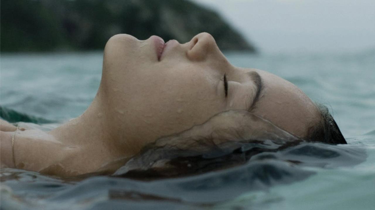 随波逐流剧照