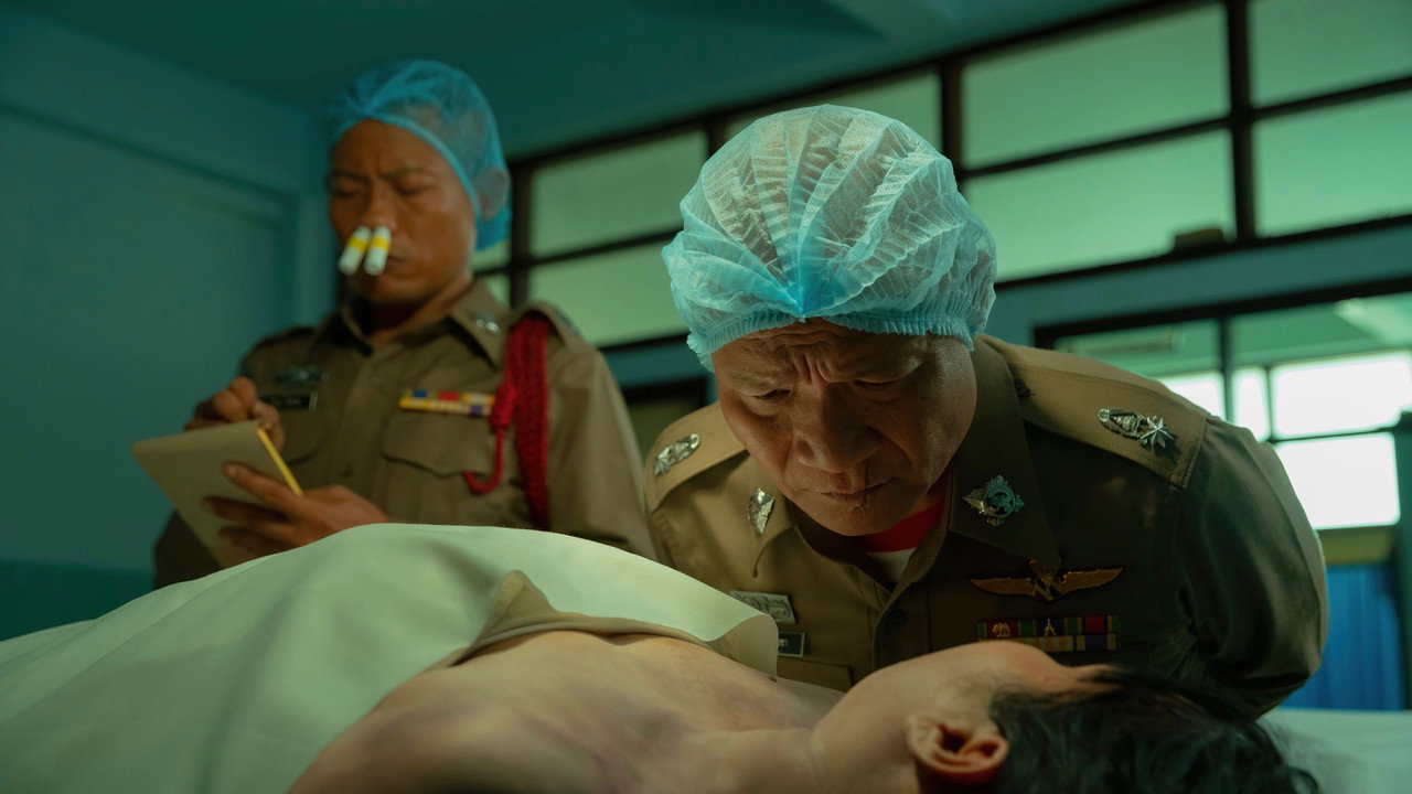 枕边嫌疑人剧照