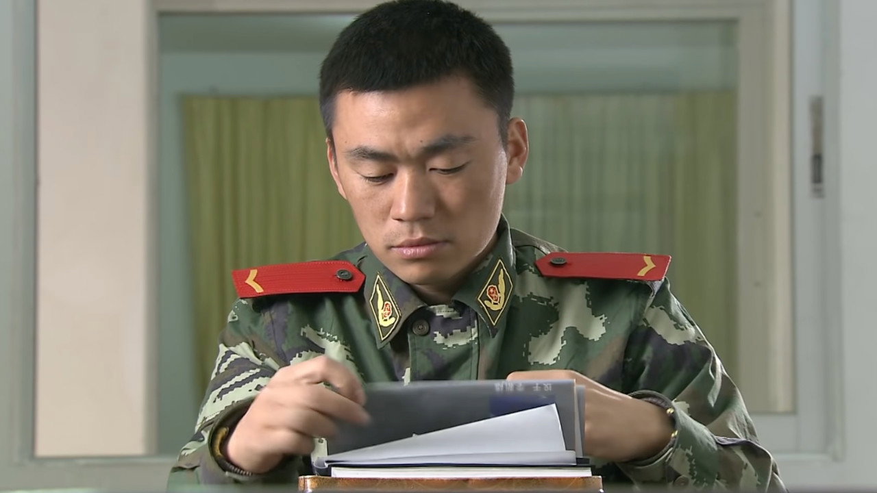 烈火男儿之荣誉剧照