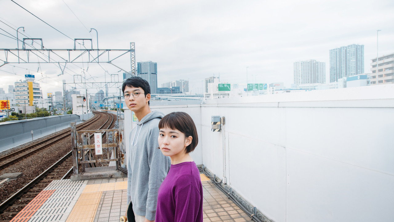 透视画男孩与全景画女孩剧照