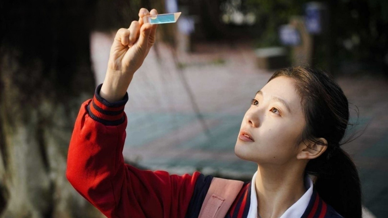 灿烂的她剧照