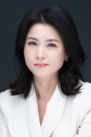 李胜妍