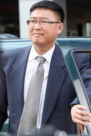李育生
