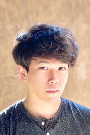 阿列克斯·勒